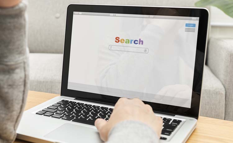 検索して制作会社を探すのが面倒